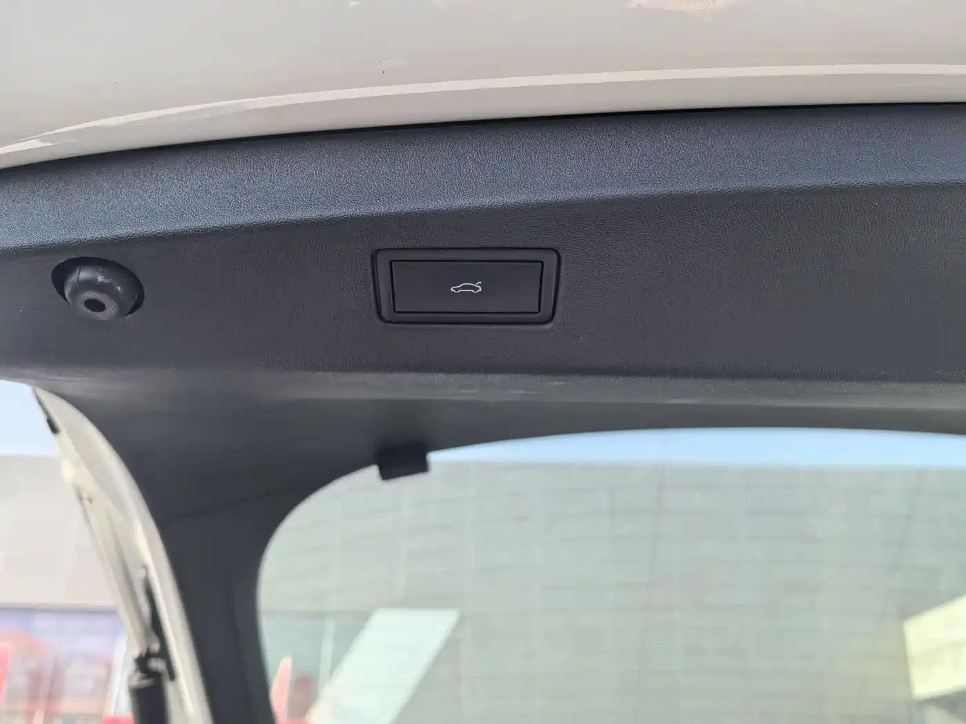 VOLKSWAGEN ID.7 VIZZION