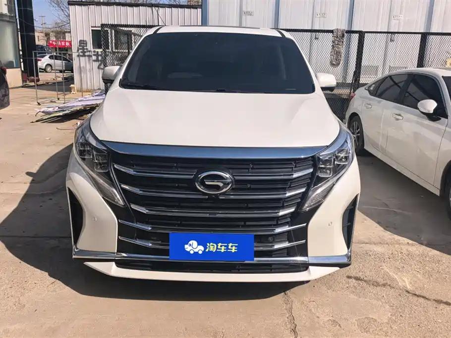 GAC TRUMPCHI M8