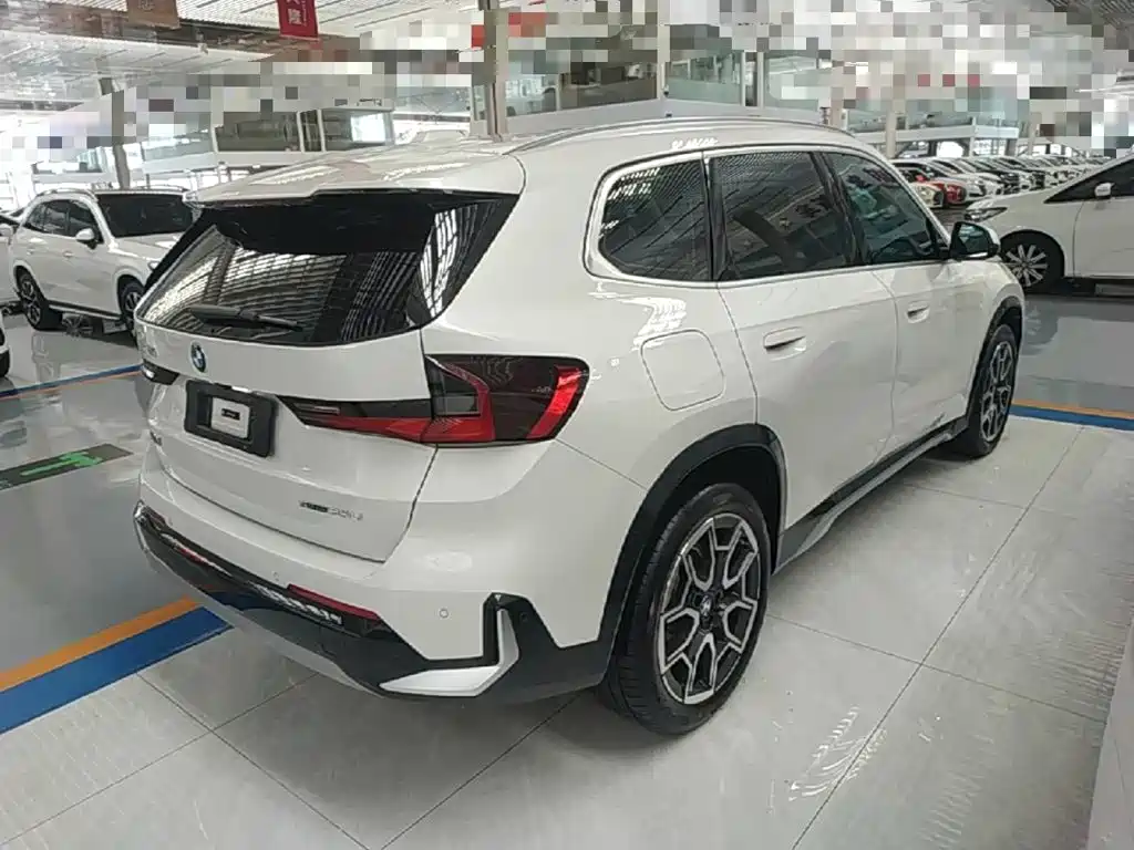 BMW X1 2025 2024 sDrive25Li X Design Package