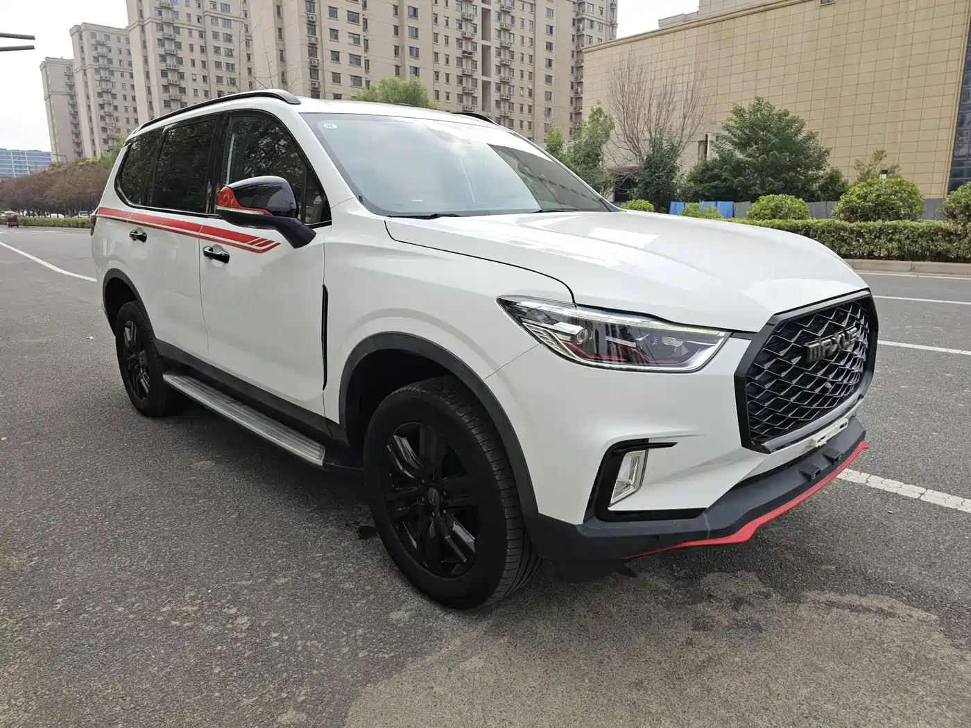 Maxus D90 Pro 2022 2021 2.0T Diesel 4WD Lop Nur Edition 7-Seater
