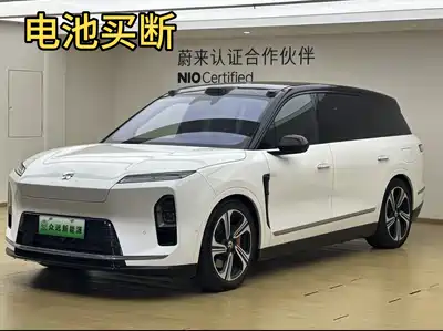 NIO ES8