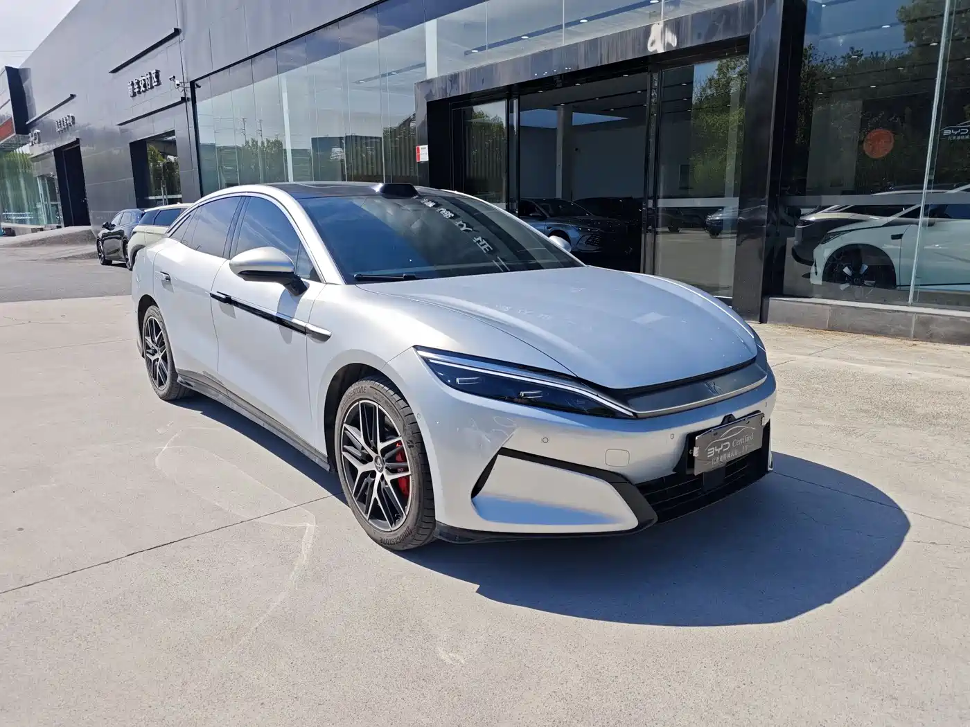 BYD Han L 2025 EV AWD LiDAR Flagship фото 3