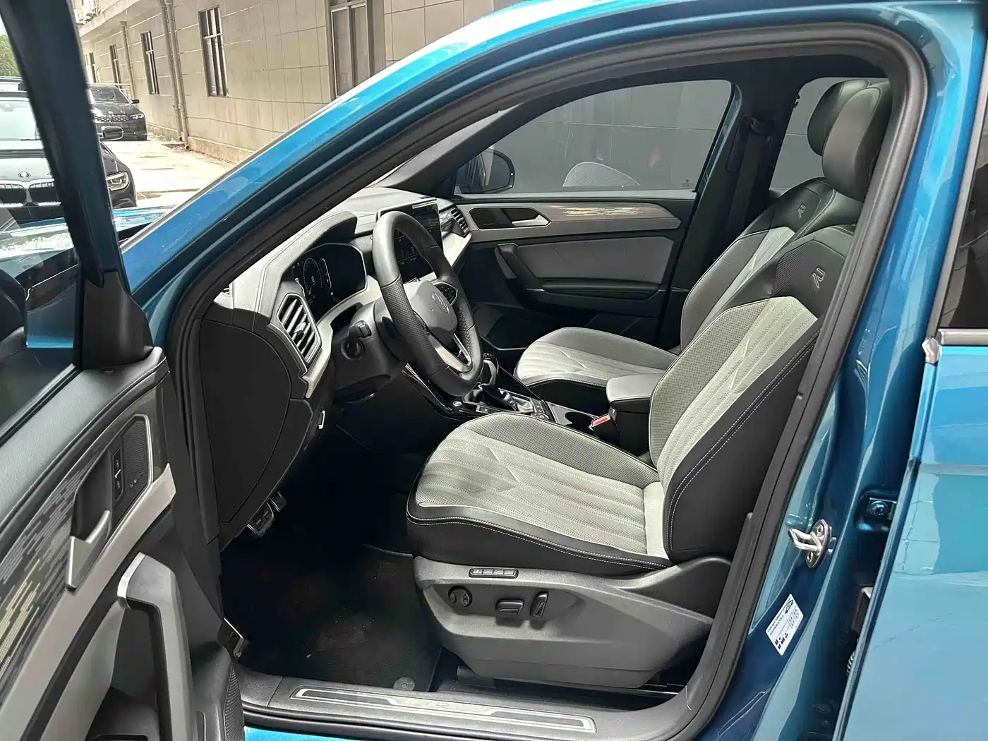 Volkswagen Tayron 2023 380TSI 4WD R-Line Pro Smart Edition фото 7