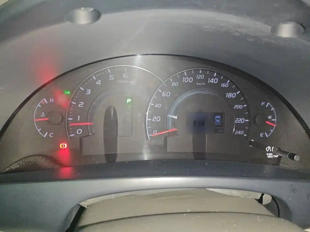 Toyota Camry 2014 2013 200G Classic Luxury Edition