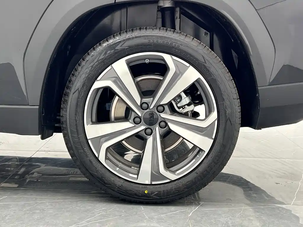 Geely Boyue L 2026 2025 4th Gen 2.0TD DCT Passion