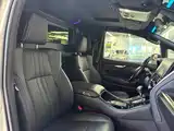 Фото 30 - Lexus LM