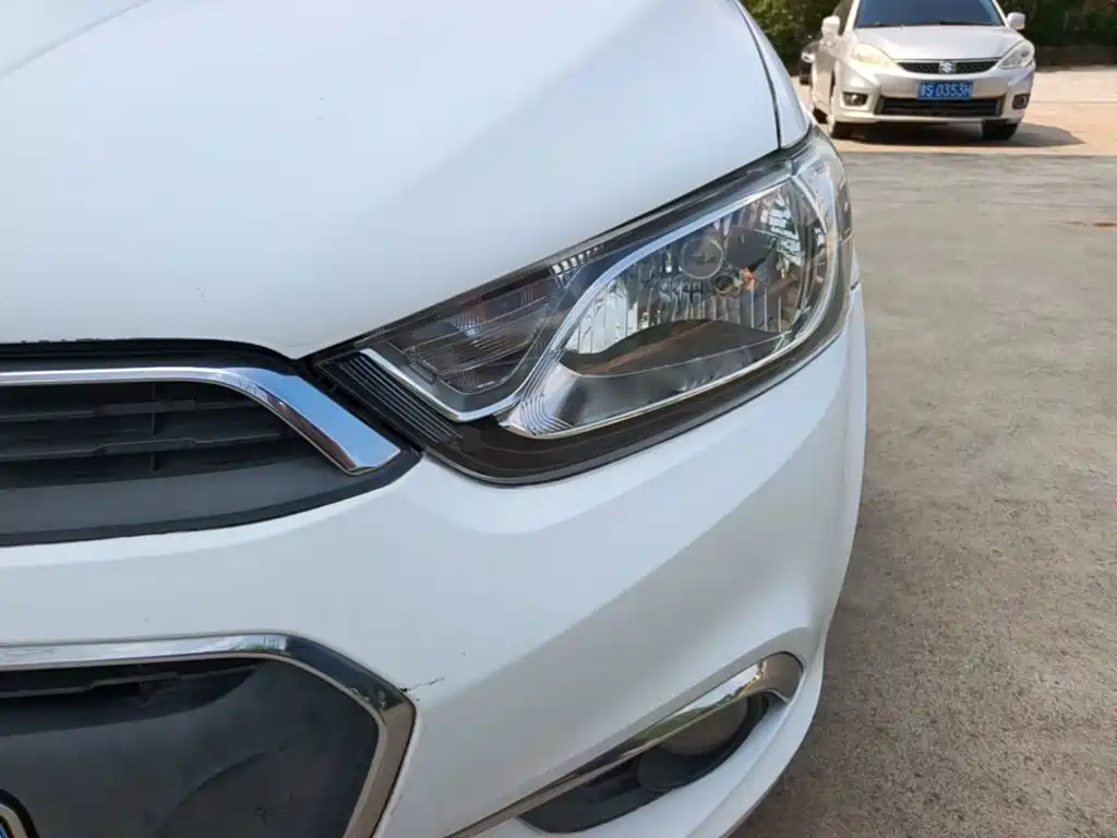 Chevrolet Aveo 2015 2014 Sedan 1.4SE MT Joy Edition