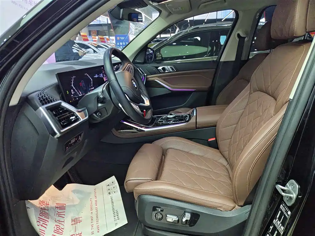 BMW X7 2023 xDrive40i Leading Luxury Package фото 10