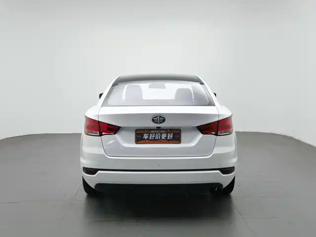 Besturn B50 2016 1.6L Automatic Luxury — фото 4