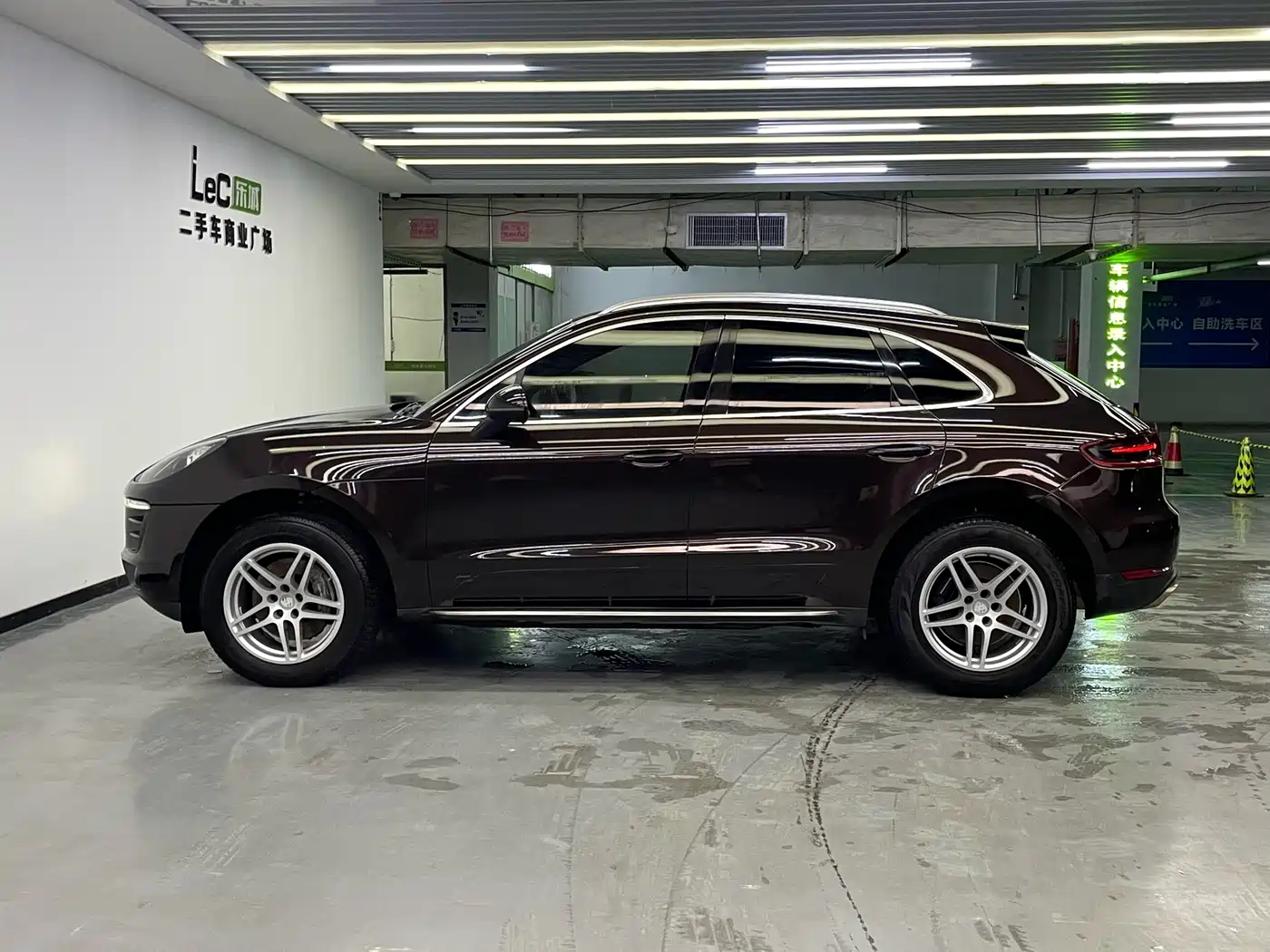 Porsche Macan 2017 Macan 2.0T фото 7