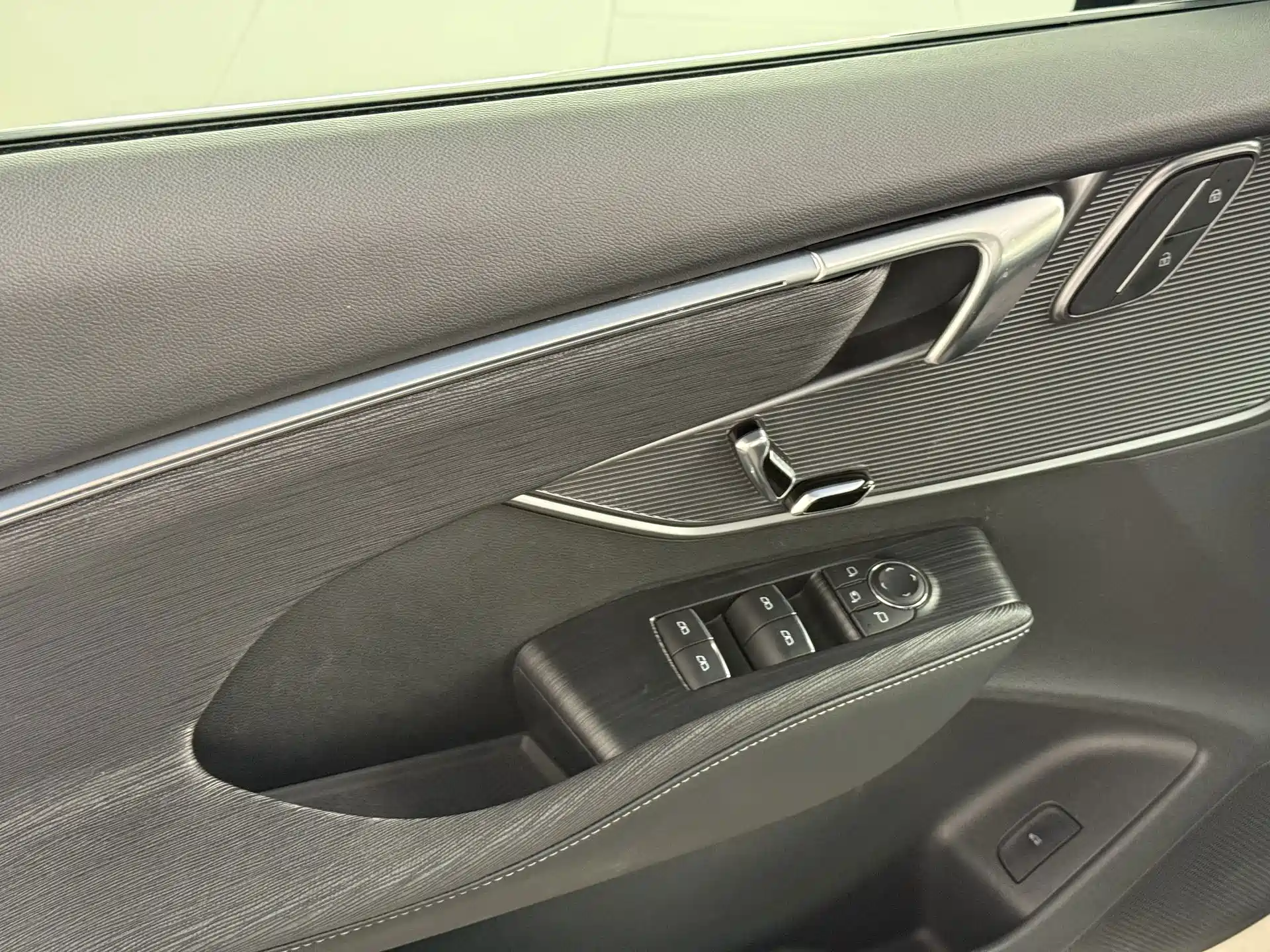 صورة 13 - Buick LaCrosse