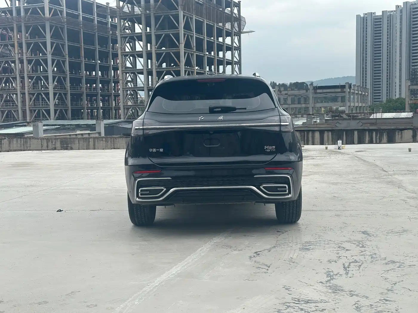 Photo 15 - Hongqi HS5