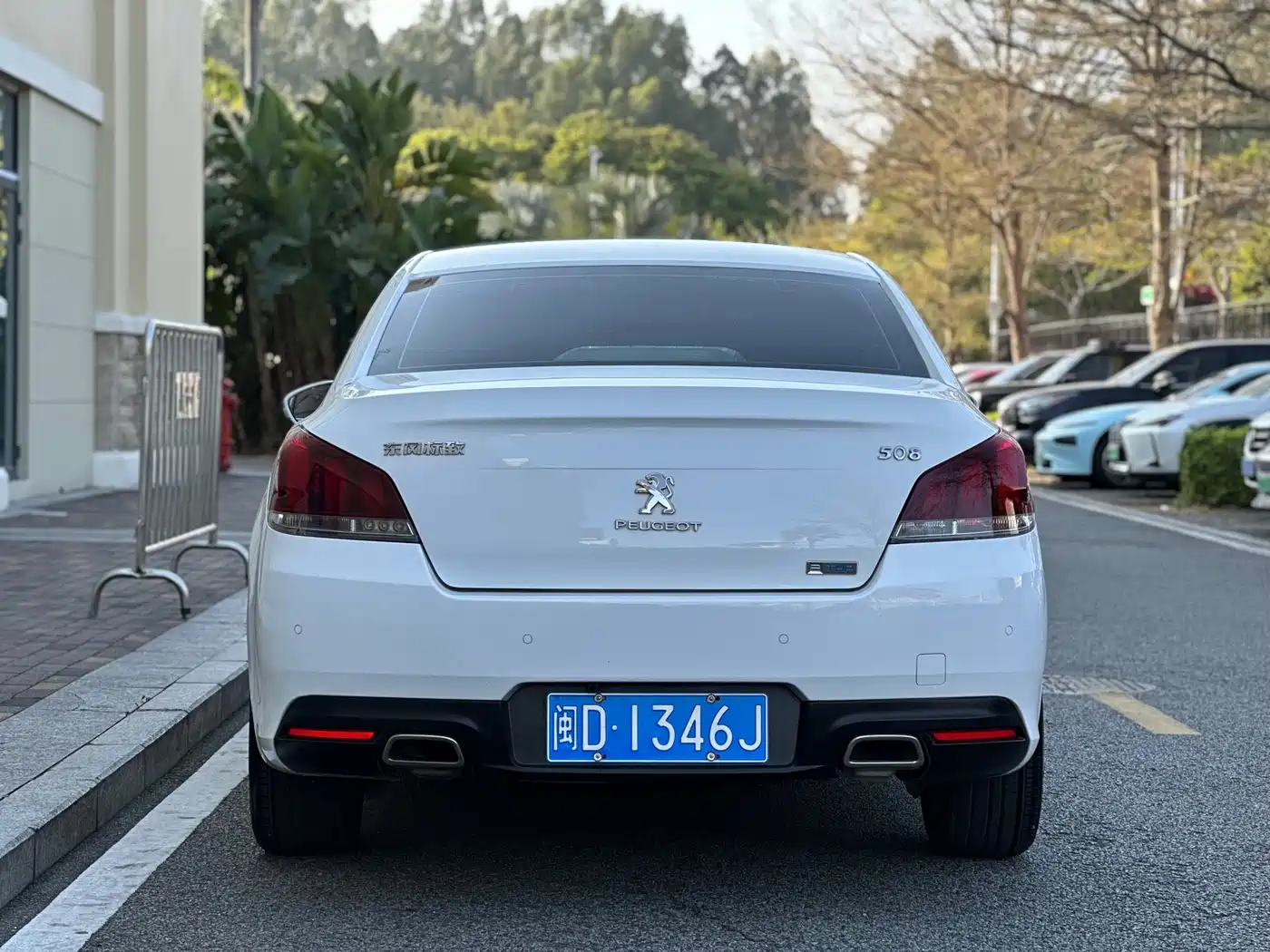 Peugeot 508 2015 1.6THP Auto Excellence Edition фото 23