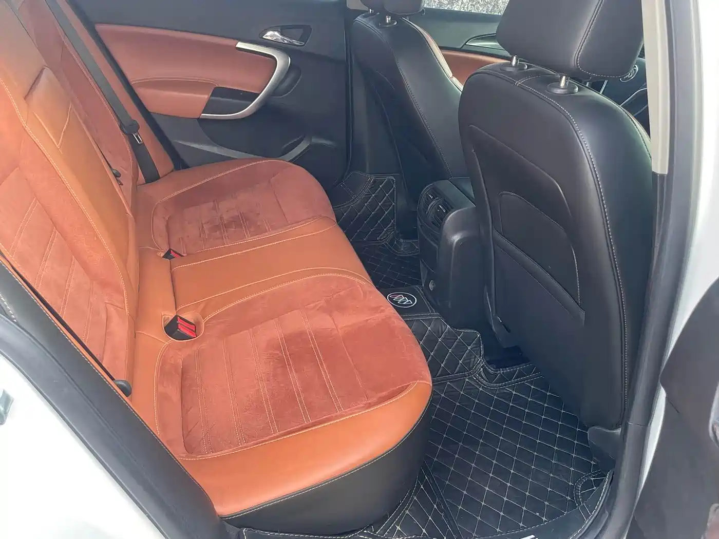 Buick Regal 2015 1.6T Elite Tech Edition фото 9