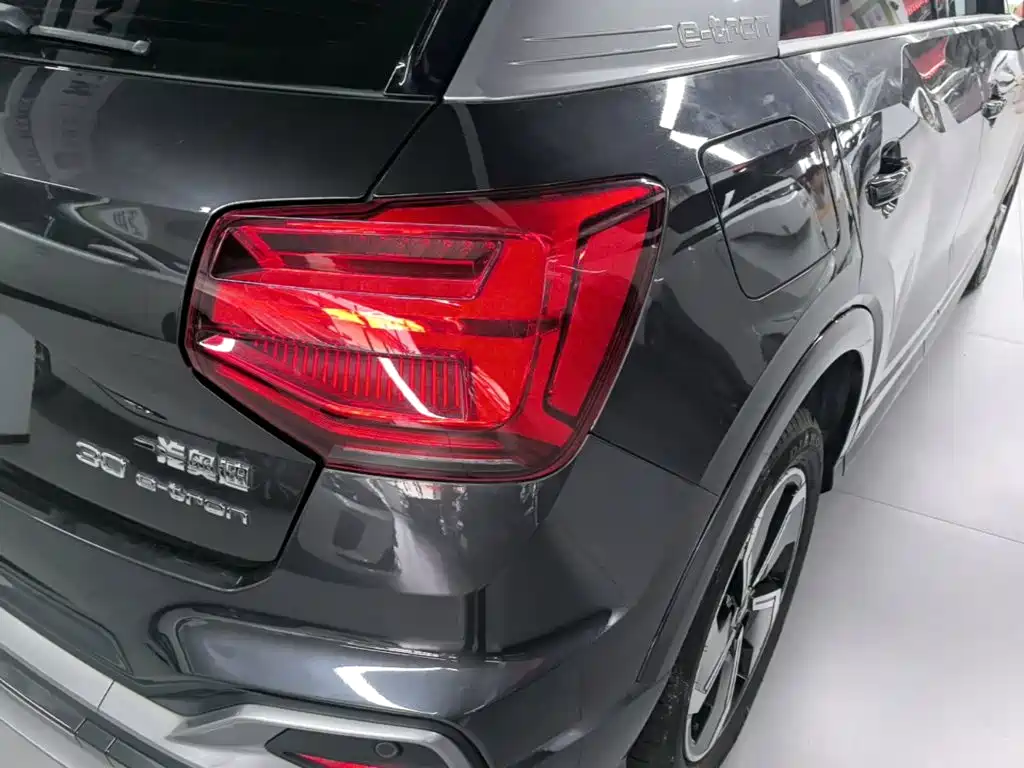 Audi Q2L e-tron 2022 2022 Q2L e-tron Pure Electric Intelligent