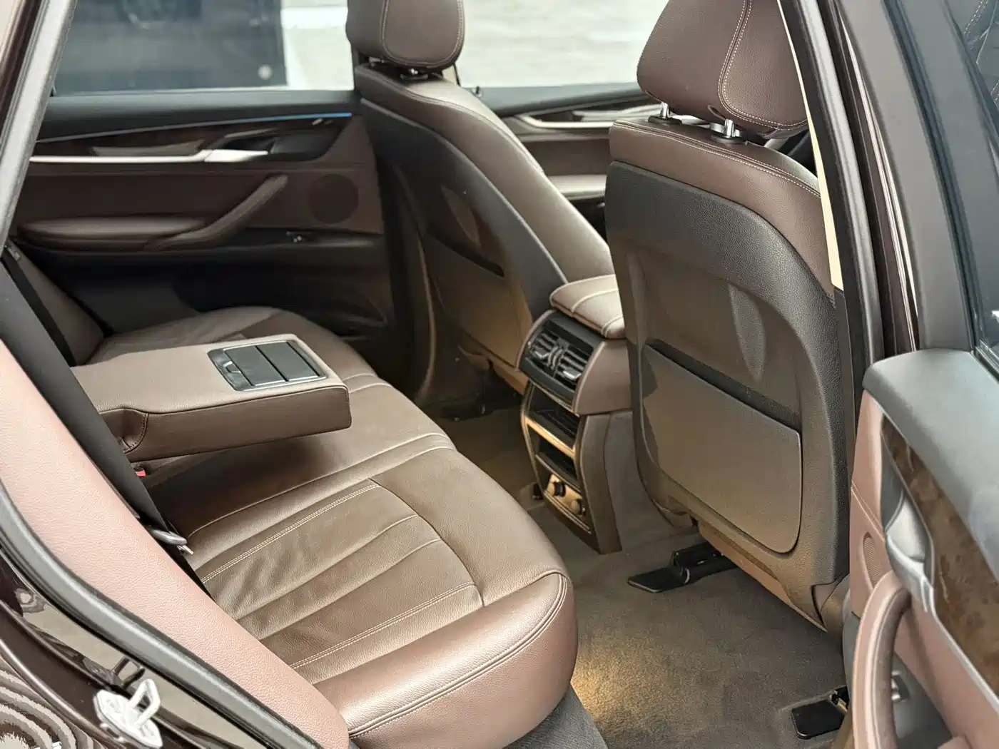 BMW X5 (Import) 2017 xDrive28i фото 8