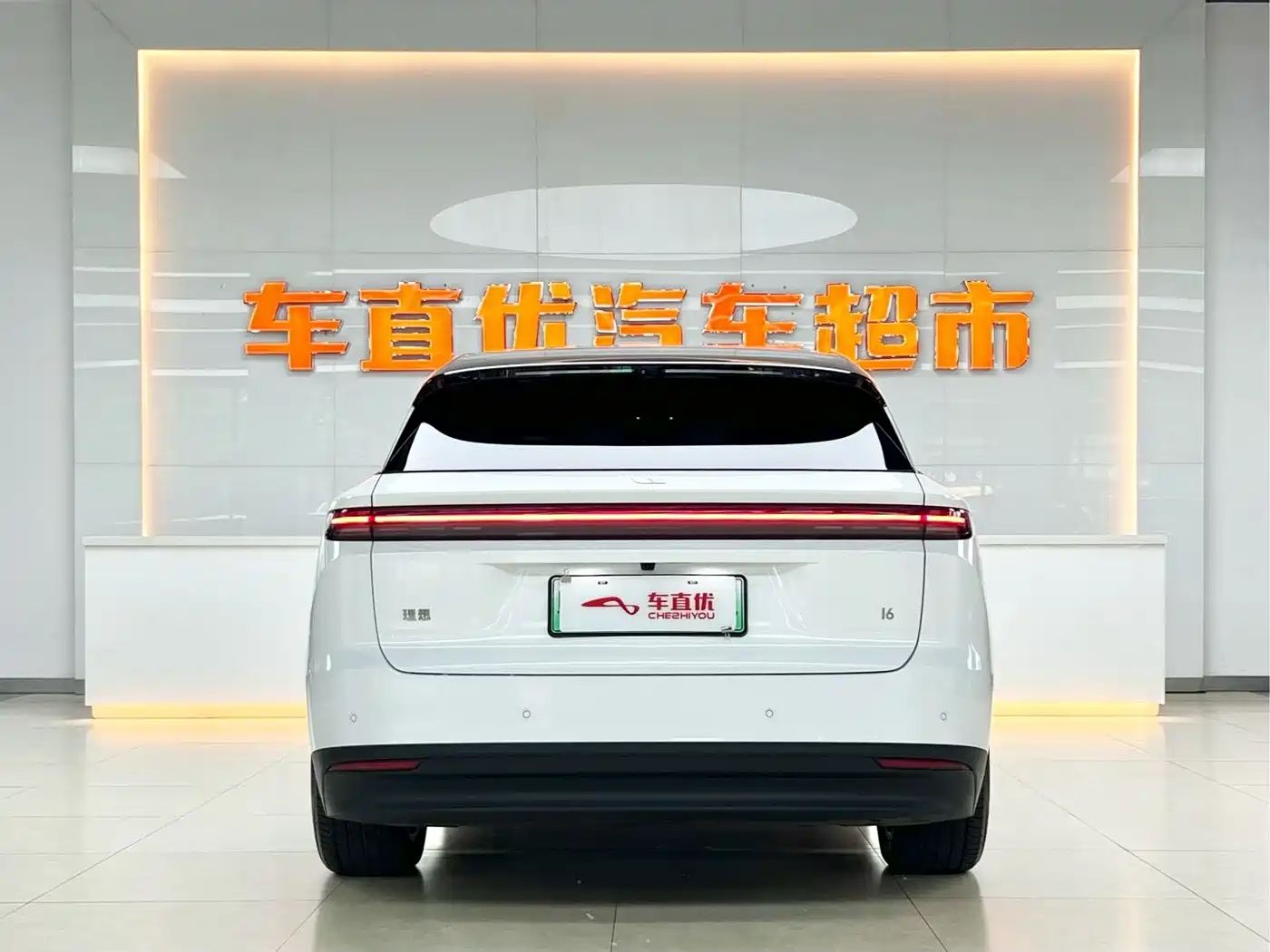 Li Auto i6 2025 2025 2WD Base Model