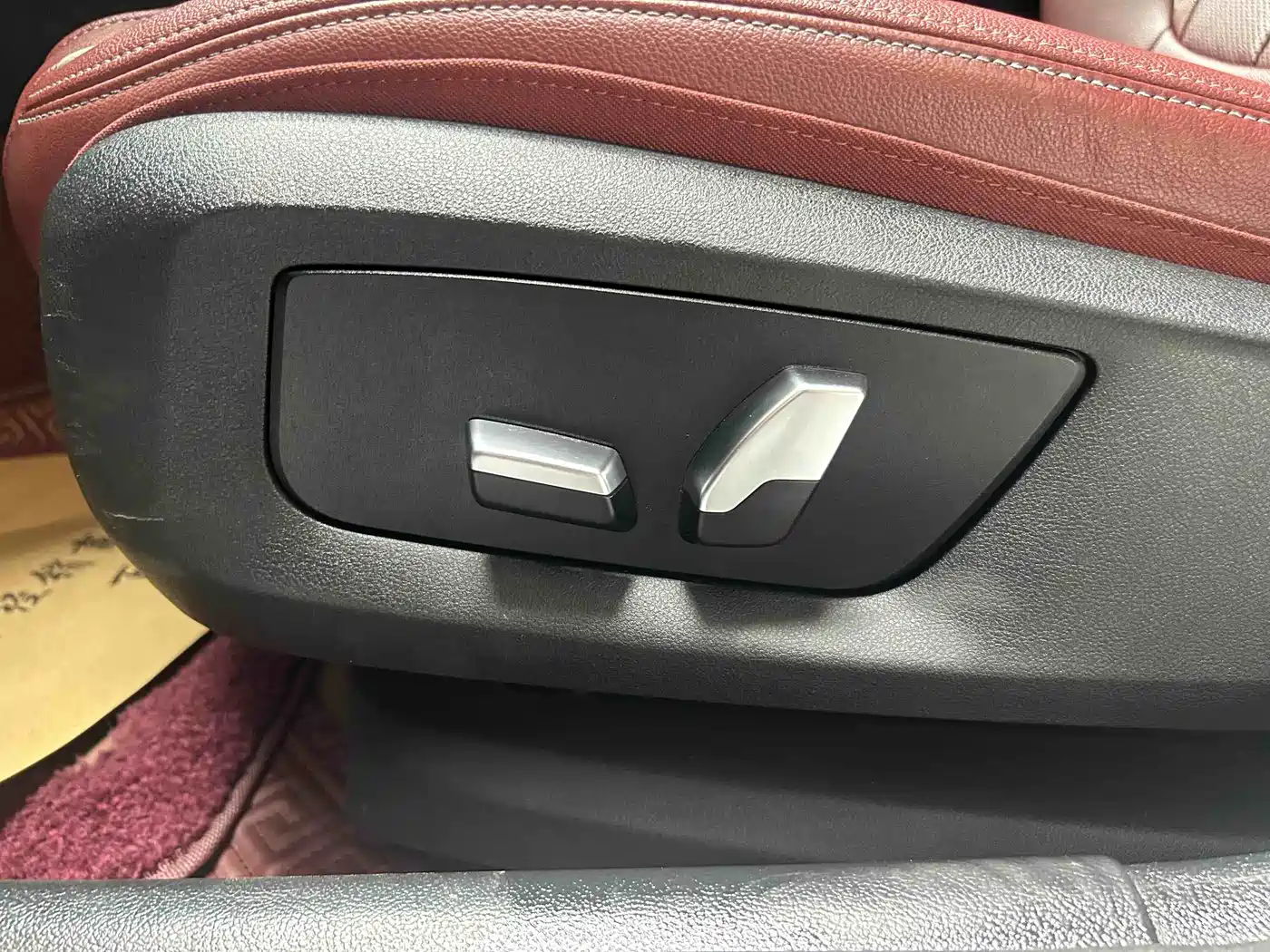 BMW 5 Series 2023 530Li Leading M Sport Package фото 14