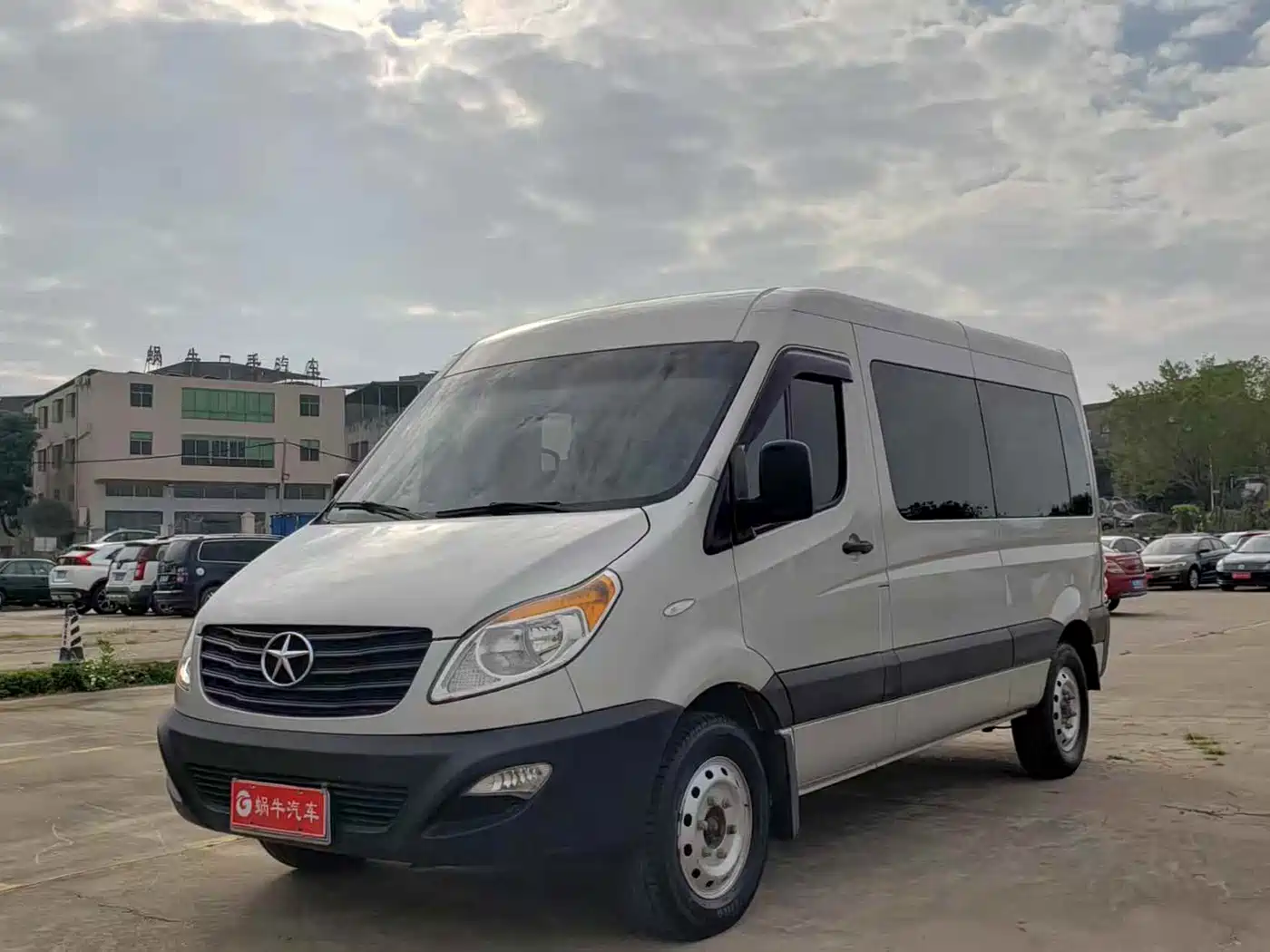 JAC Motors Star锐 2021 2.0T Series 4 Star Express 6/7 Seater D20TCIF1