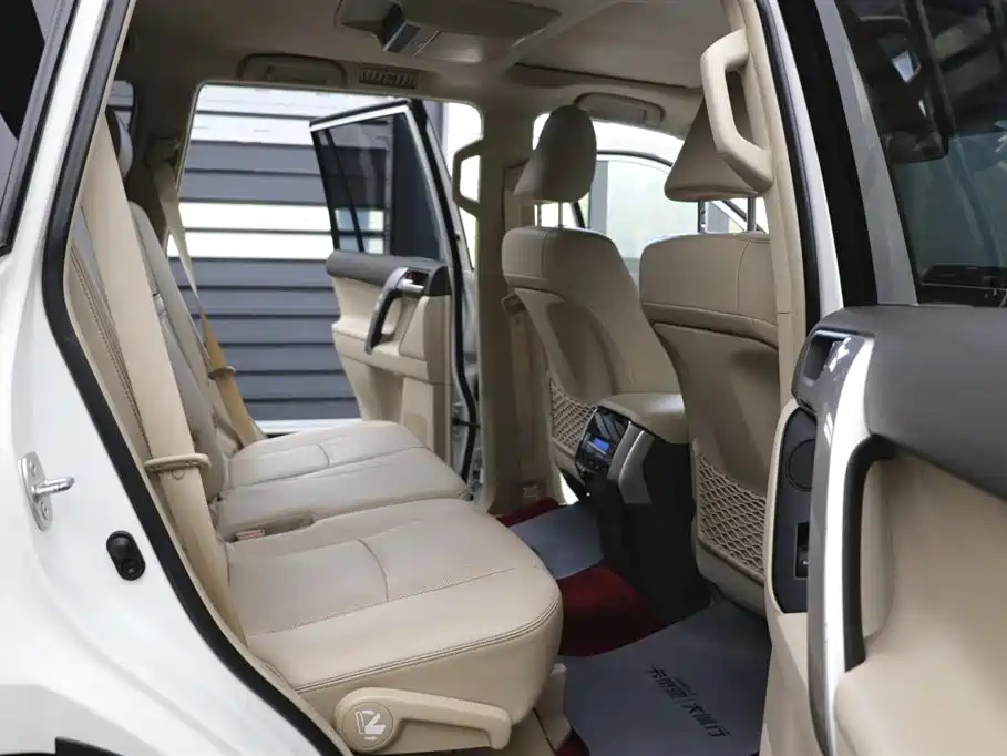 Toyota Prado 2018 3.5L Auto TX-L NAVI фото 24