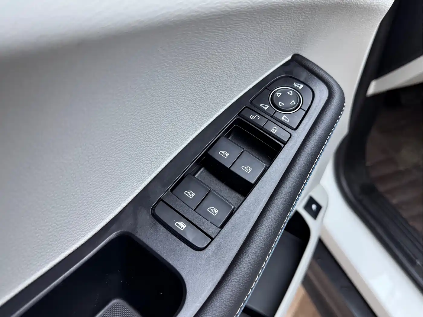 BYD Yuan Pro 2023 401KM Premium фото 11