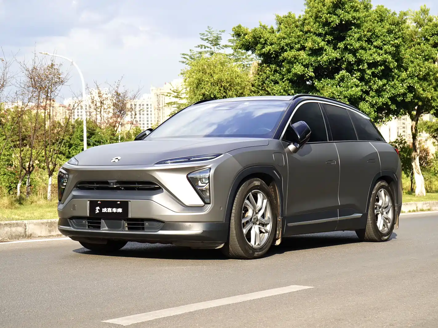 Фото 1 - NIO ES6