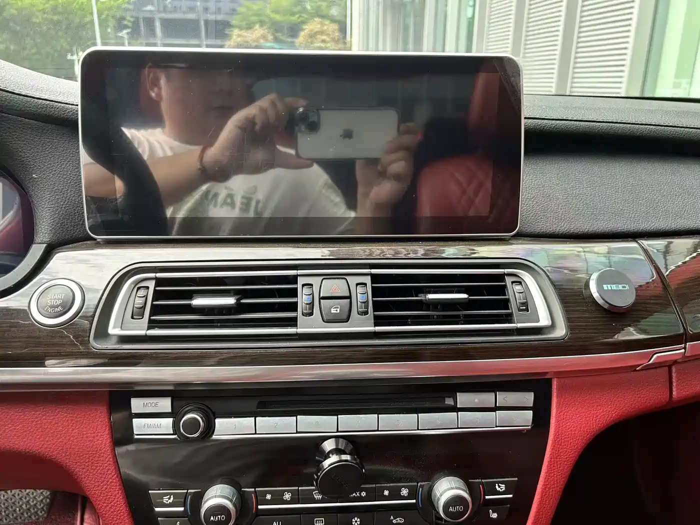 BMW 7 Series 2009 740Li Premium фото 14