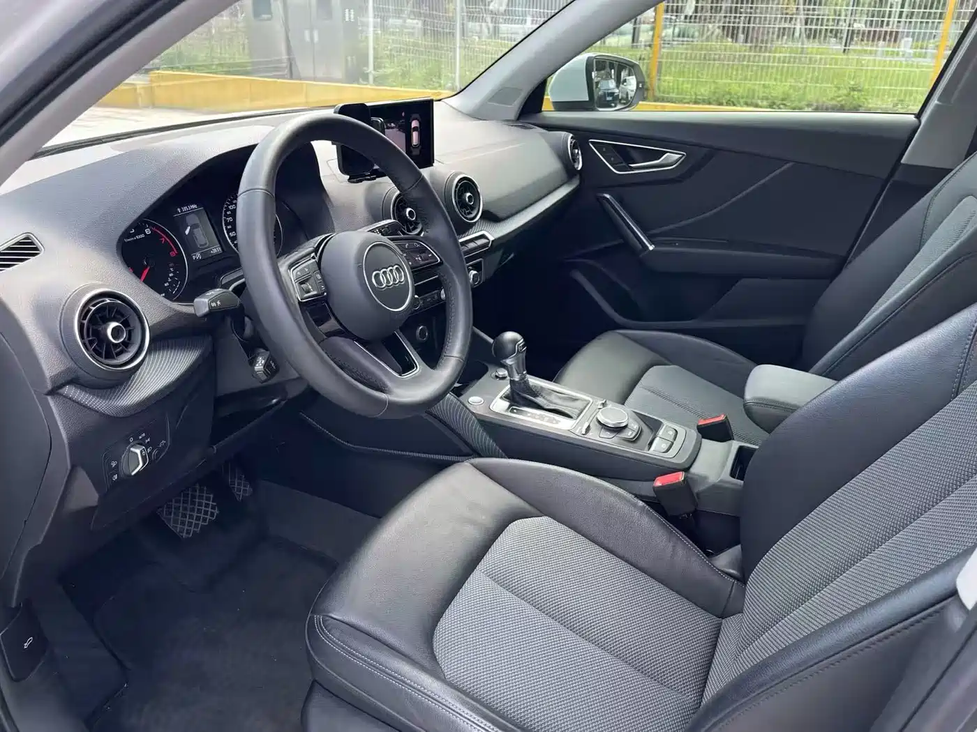 Audi Q2L 2021 35 TFSI Fashion Elegance фото 4