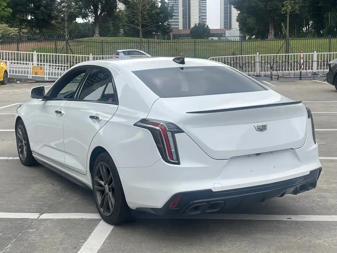 Cadillac CT4 2020 28T Fashion Edition фото 10