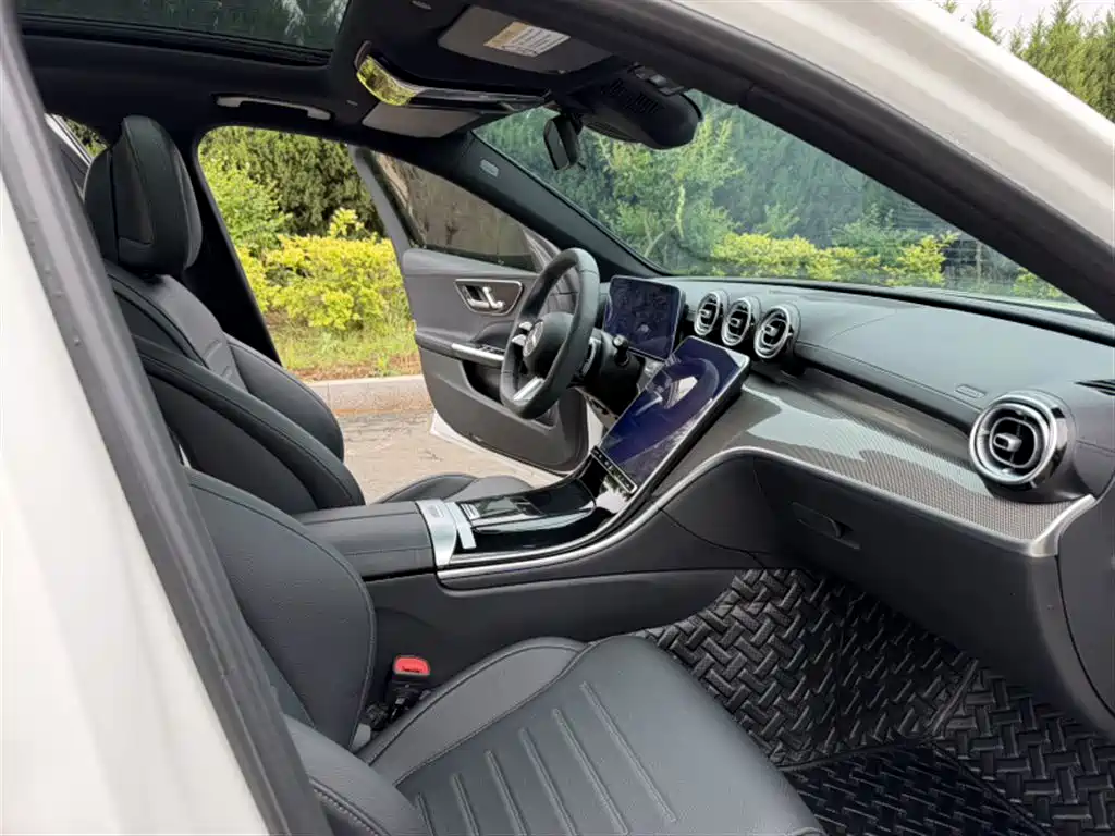 Mercedes-Benz C-Class 2023 C 260 L фото 7