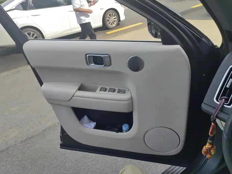 Li Auto L8 2022 2023 Max