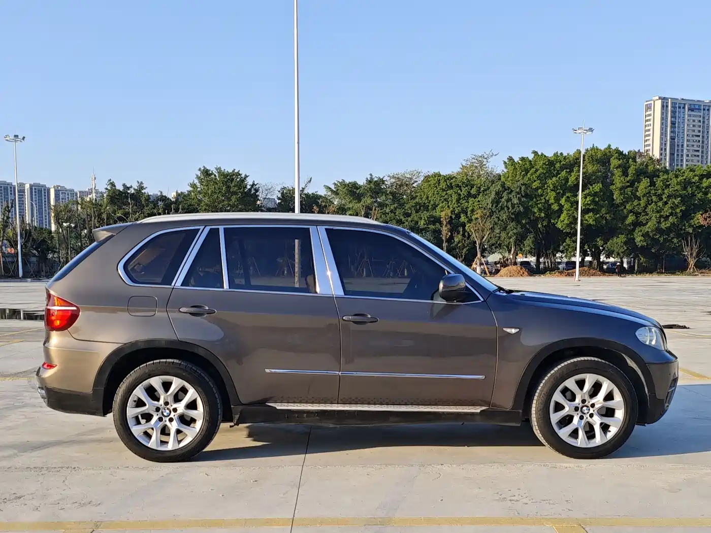 BMW X5 (Import) фото 6