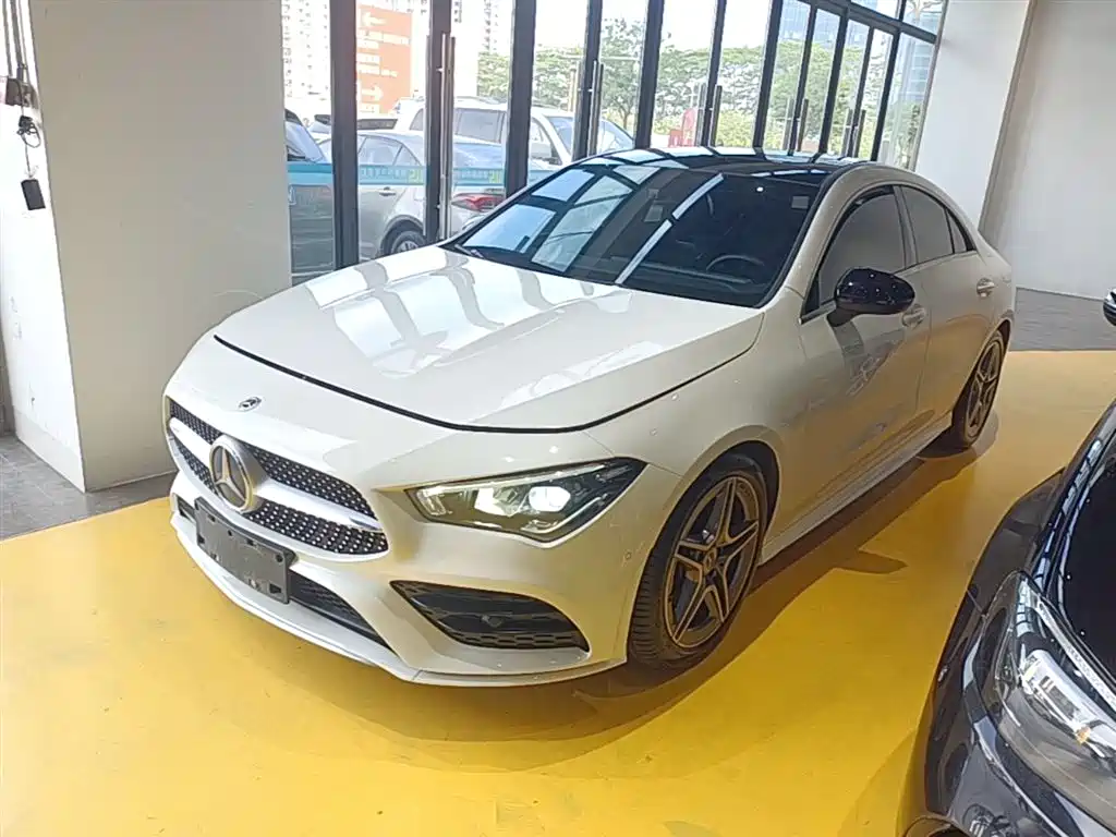 Mercedes-Benz CLA (Import) 2021 CLA 200 фото 2