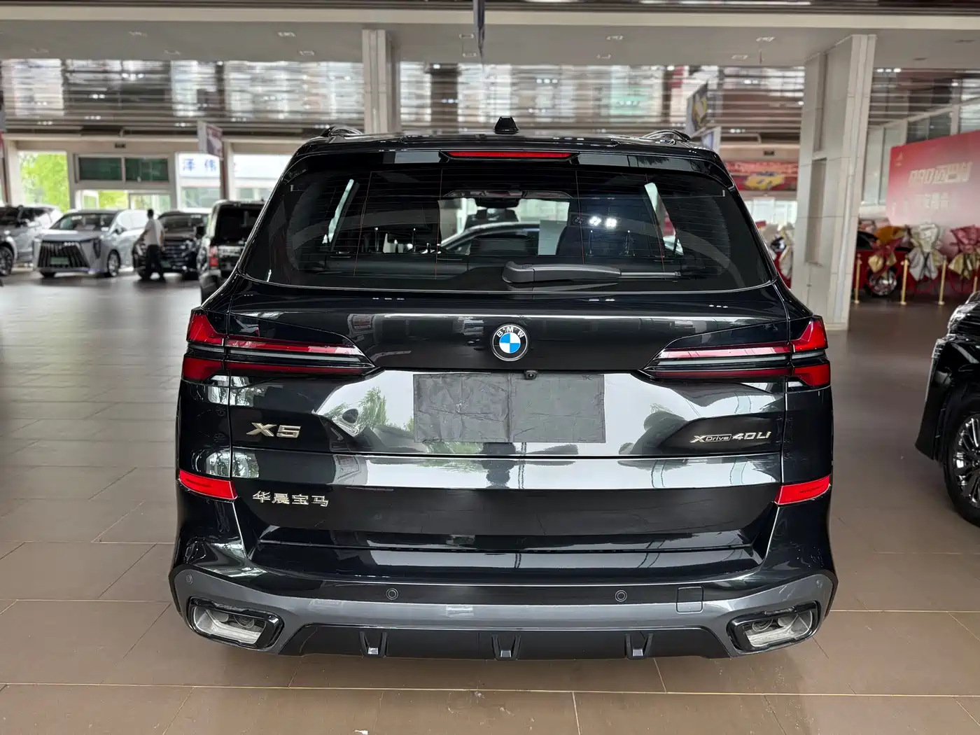 BMW X5 2024 xDrive 40Li Exclusive Black Flame Limited Edition фото 21