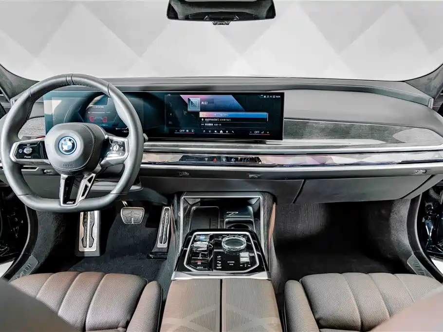 BMW i7 2025 2023 Model xDrive60L M Sport Package