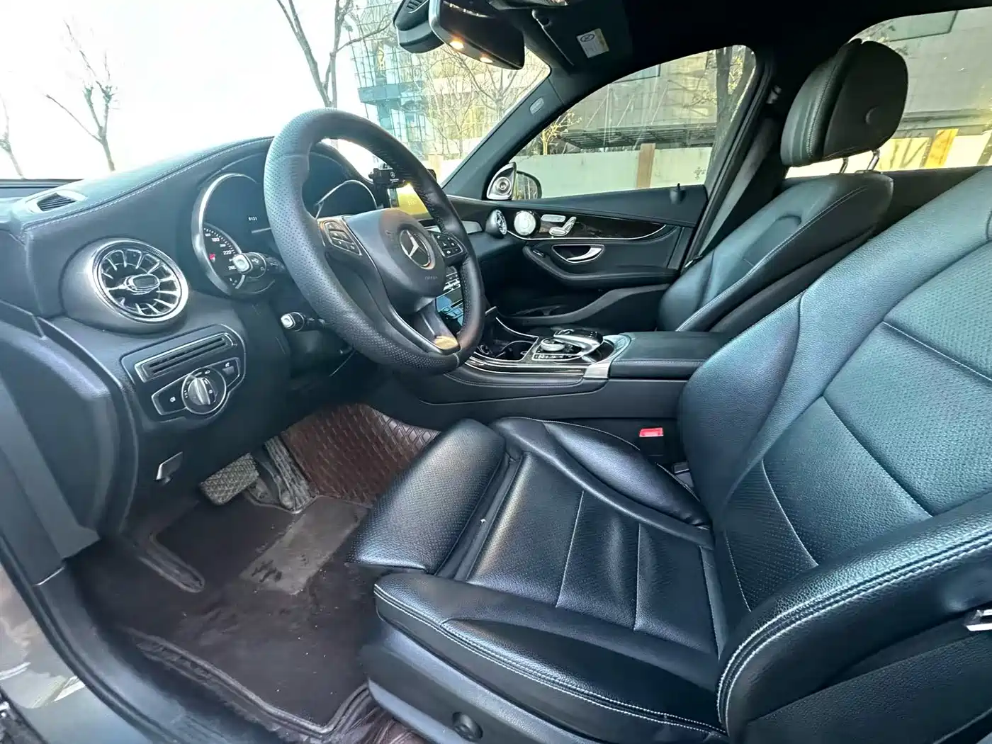 Mercedes-Benz GLC 2017 GLC 260 4MATIC Dynamic фото 7
