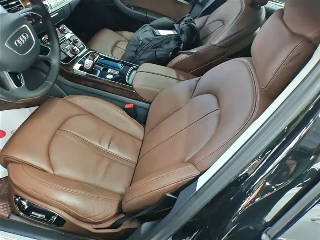 Audi A8 2016 A8L 45 TFSI quattro Comfort фото 15