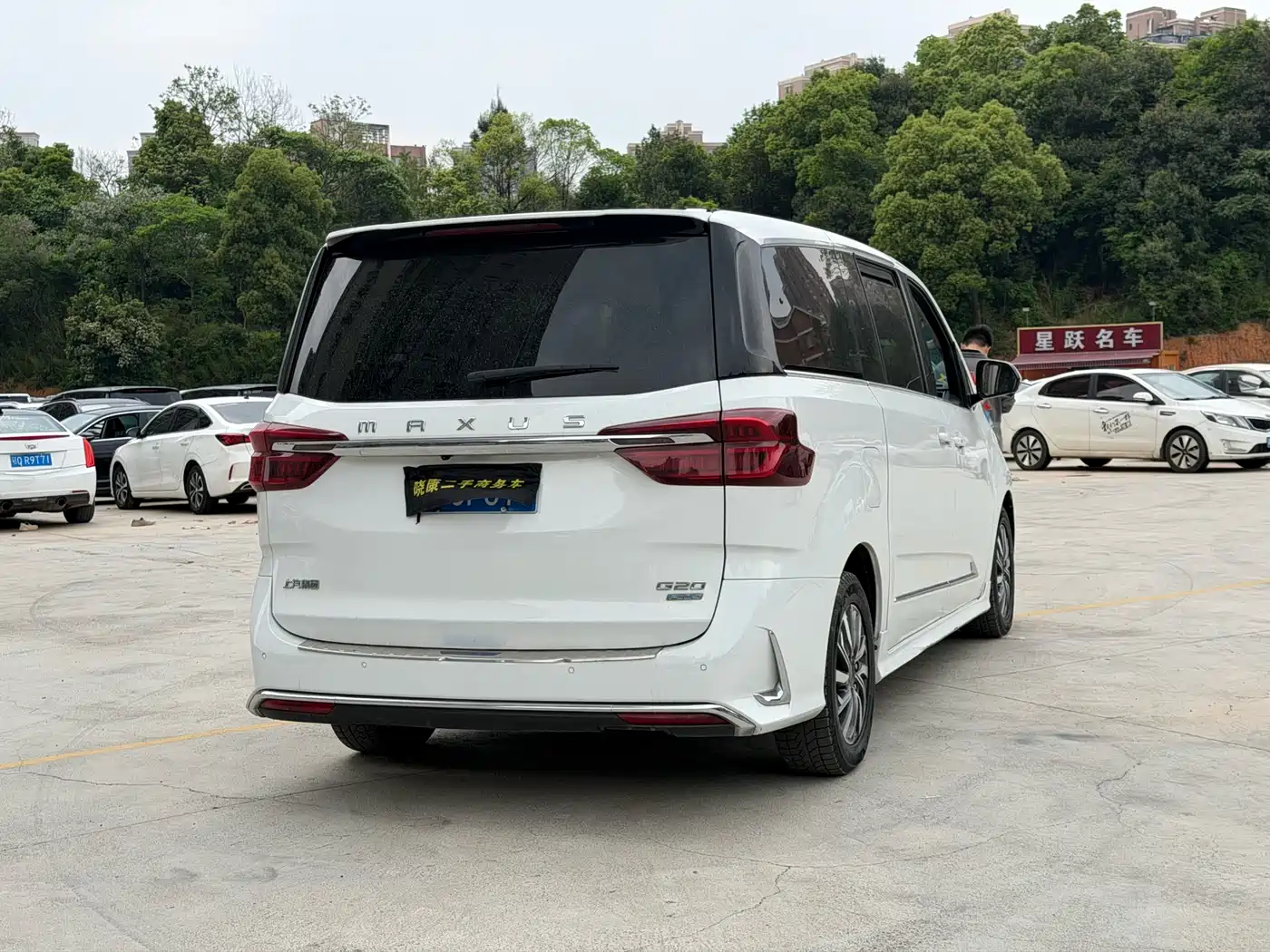 SAIC Maxus Maxus G20 2021 PLUS 2.0T Diesel Automatic Luxury Edition фото 14