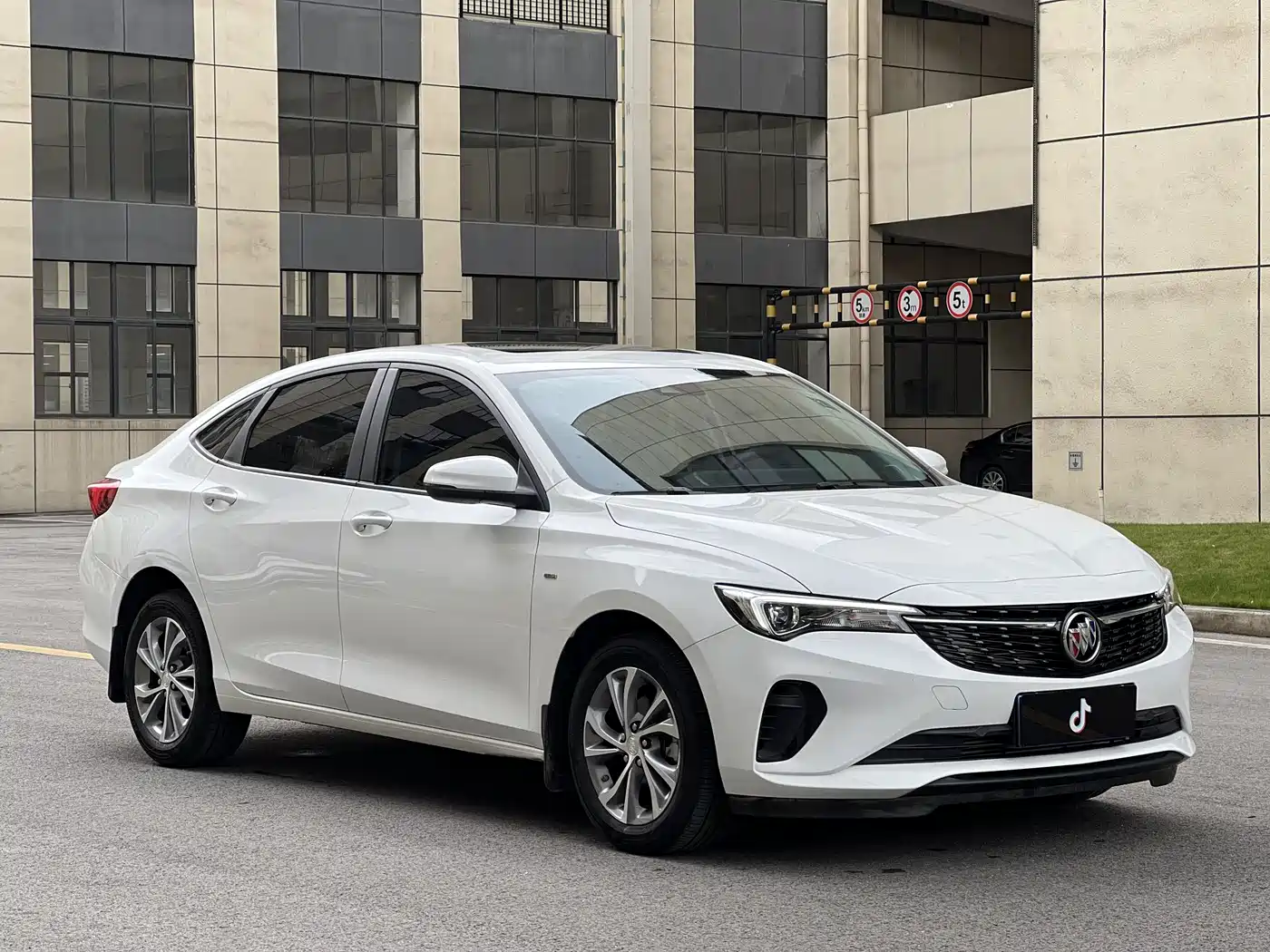 BUICK WEILANG