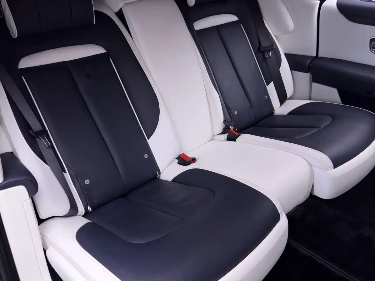 Фото 31 - Rolls-Royce Ghost