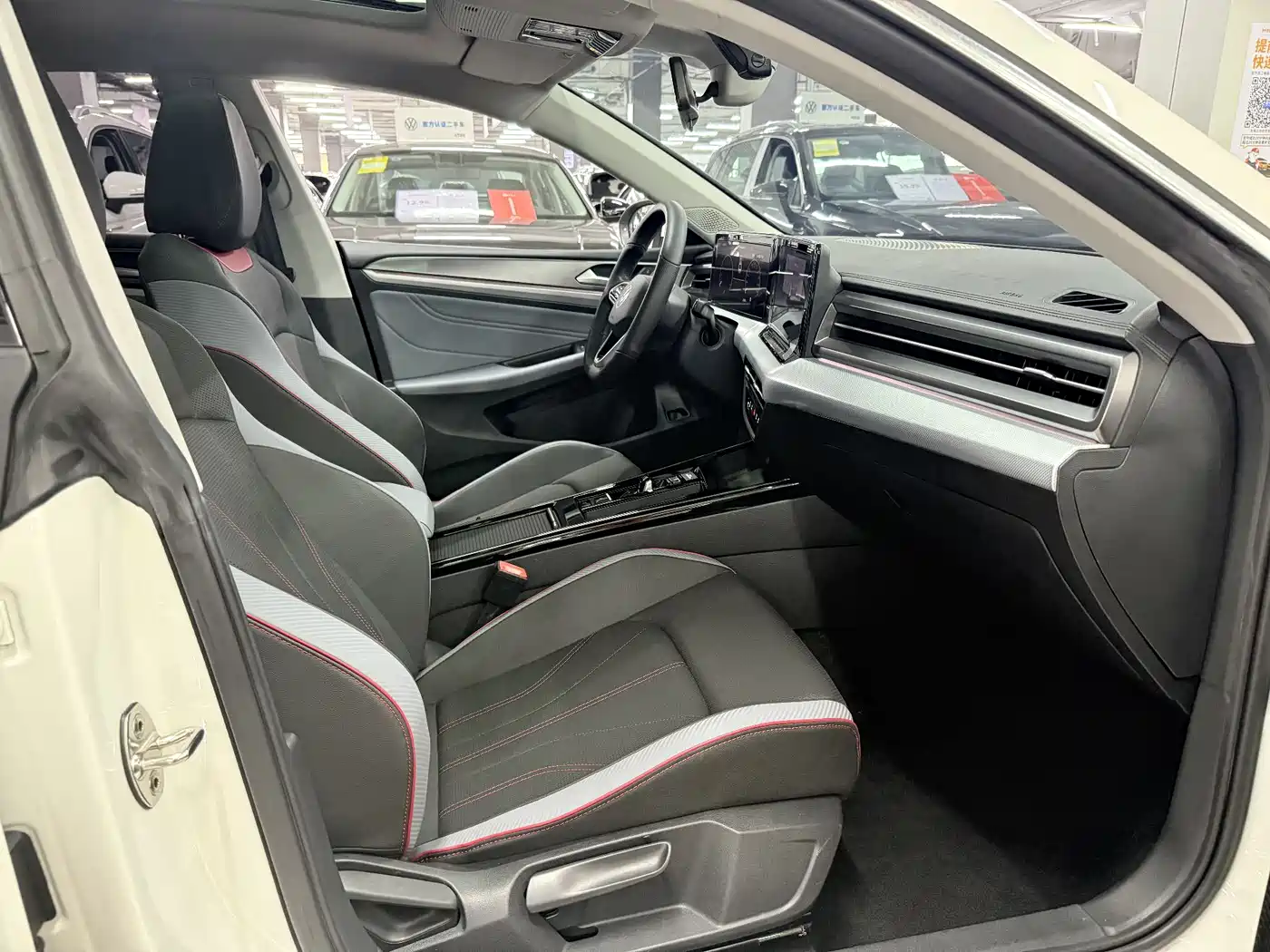 Volkswagen Lamando 2022 Lamando L 280TSI DSG Cool Edition фото 11