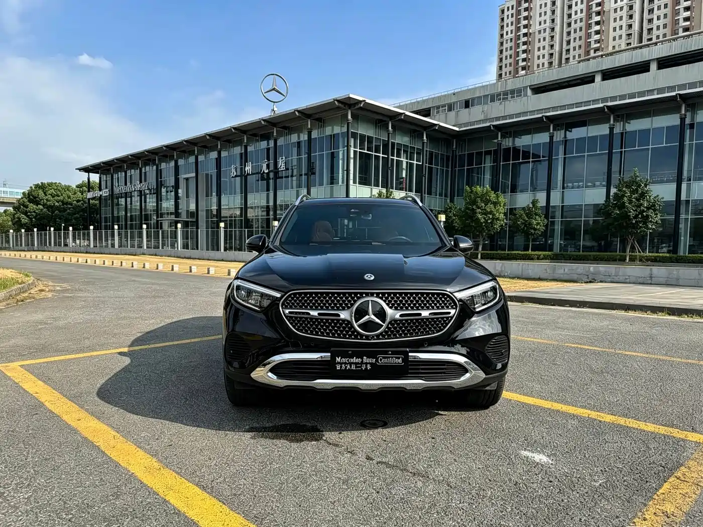 2026 Mercedes-Benz GLC