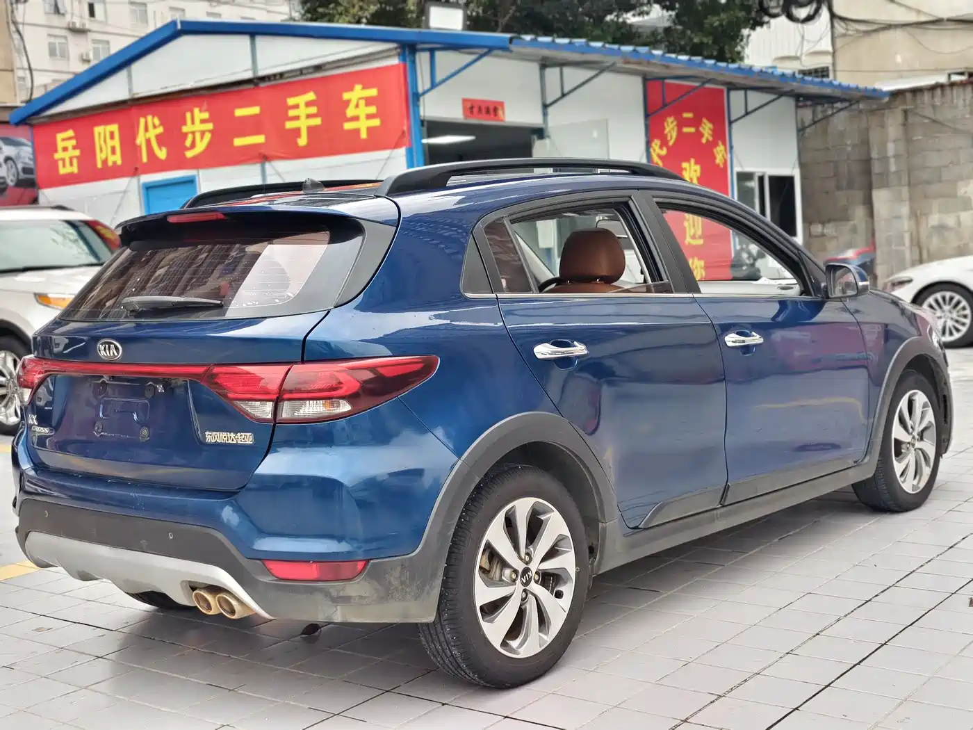 KIA KX CROSS