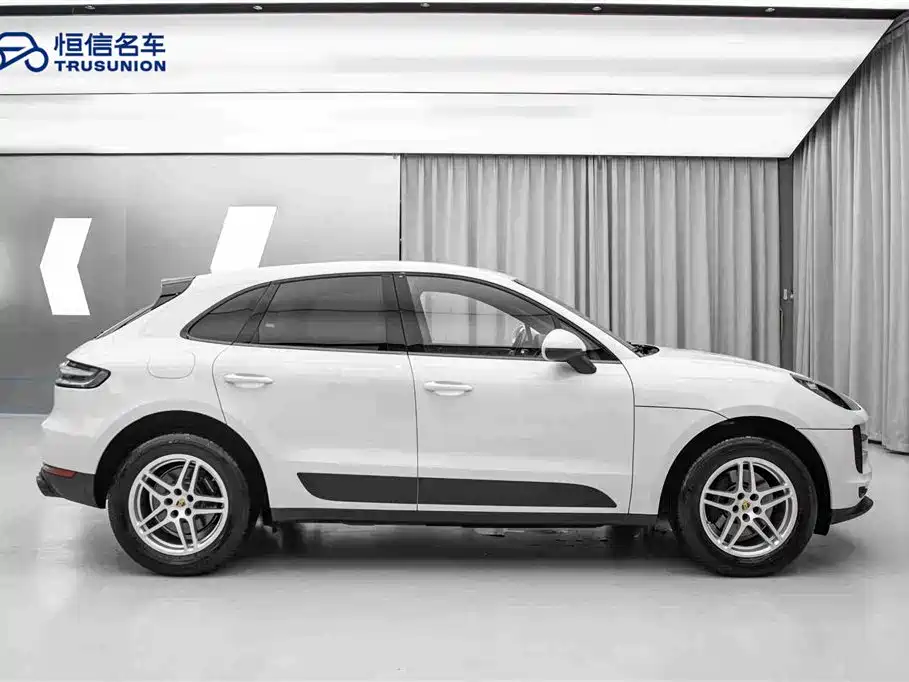 Porsche Macan 2021 Macan 2.0T фото 4