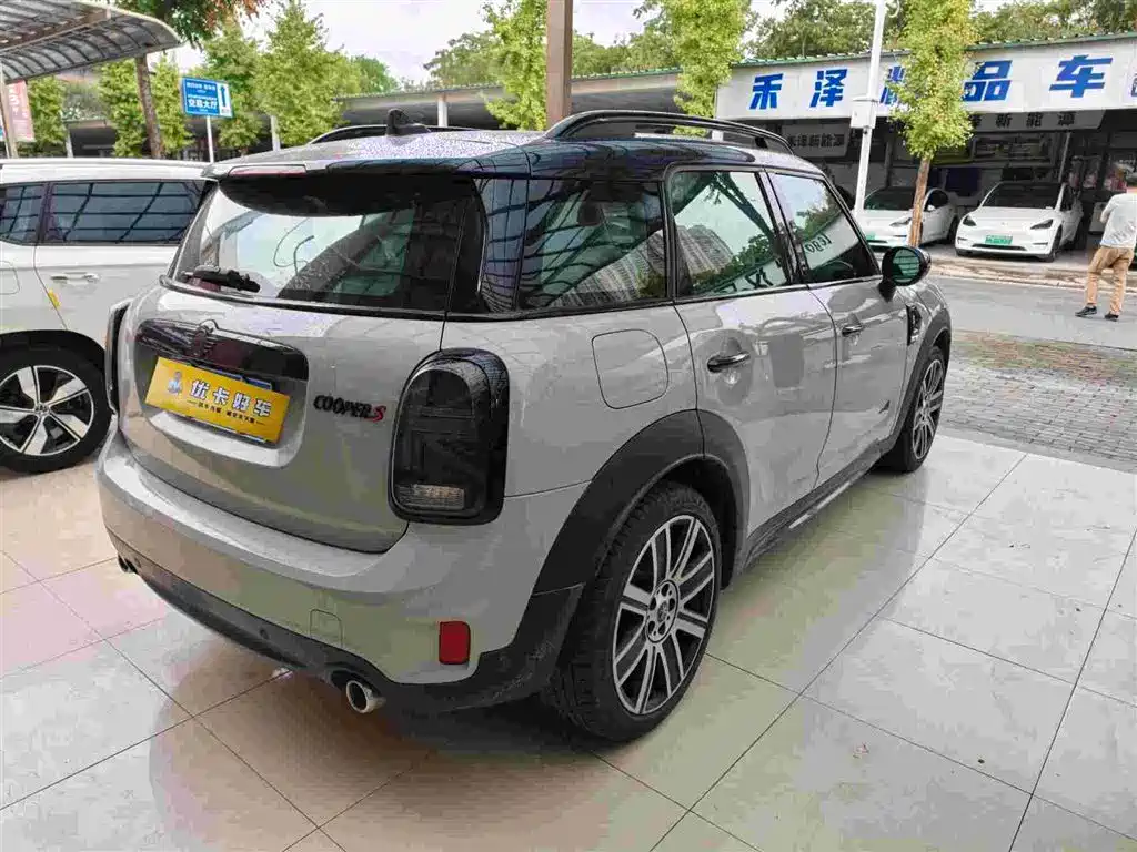 Photo 3 - MINI COUNTRYMAN