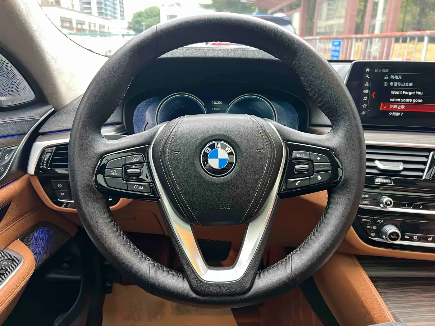 BMW 6 Series GT 2018 630i M Sport Package фото 11