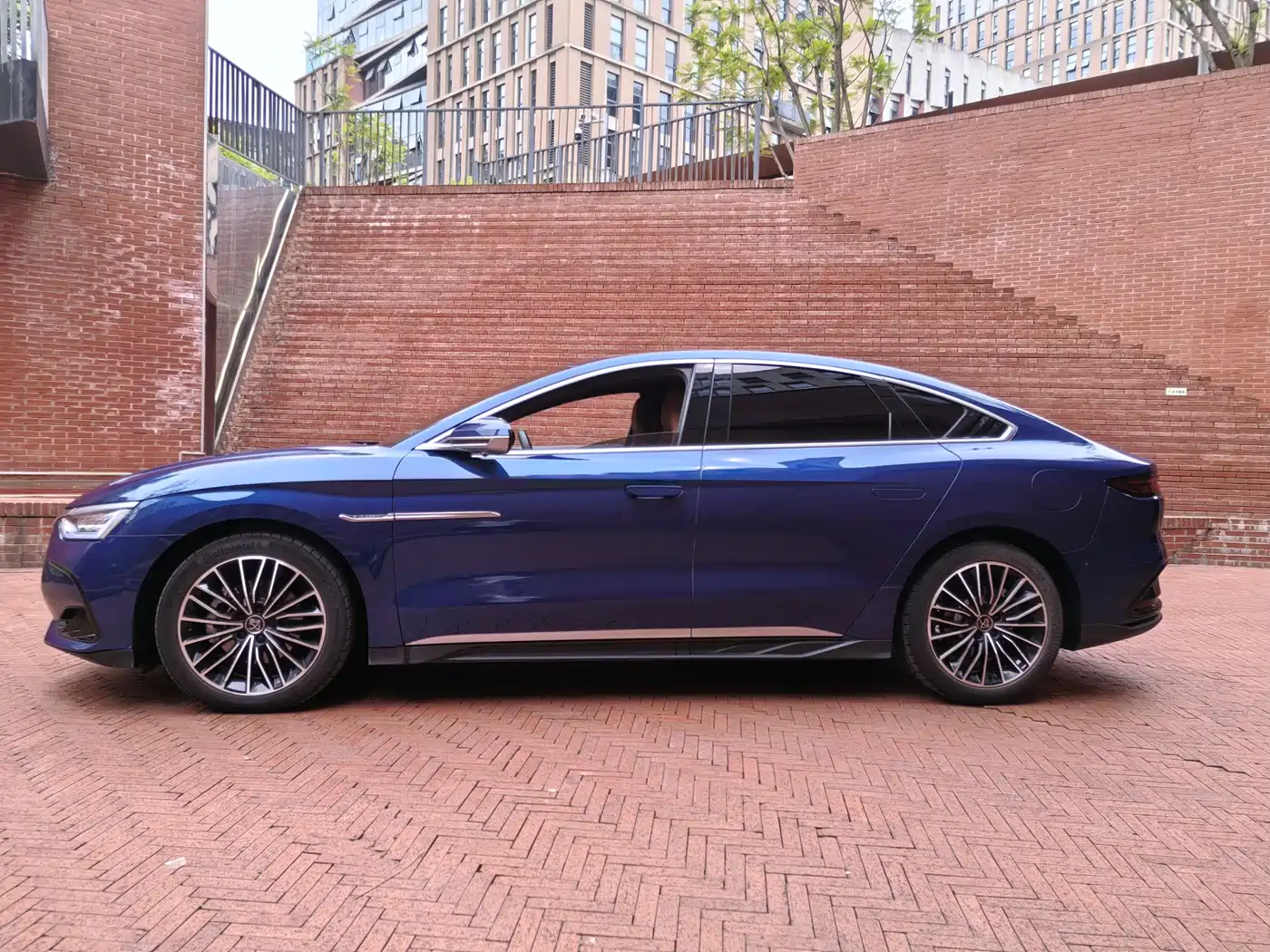 BYD HAN