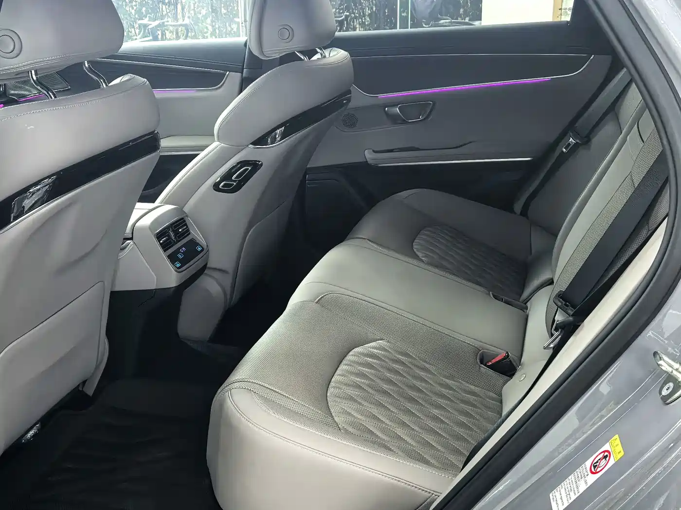 BYD Han 2025 2025 DM-i Smart Driving Edition 125KM LiDAR Flagship
