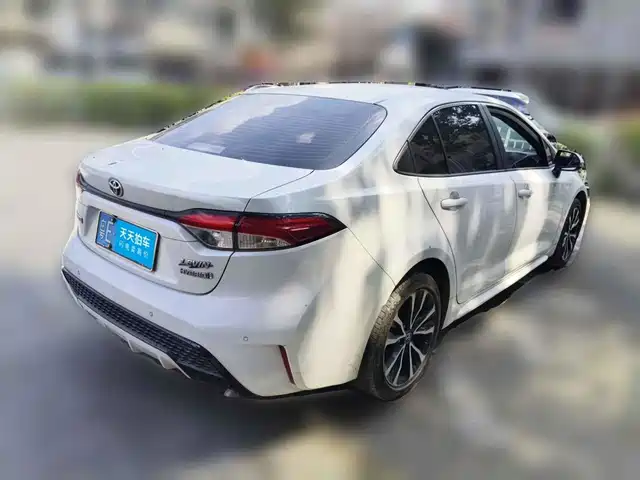 Toyota Levin 2021 Dual Engine 1.8H E-CVT Sport — фото 5