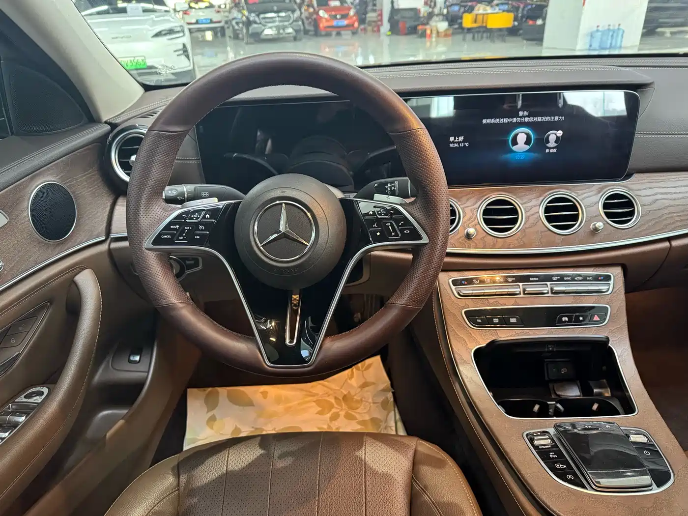 Mercedes-Benz E-Class 2021 E 300 L Fashion фото 12